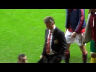 Louis van Gaal Is Heavily Booed Off The Pitch As Some Fans Chant For Jose Mourinho !