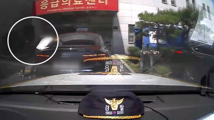 경찰, 의식잃고 쓰러진 아기 긴급 호송 / YTN