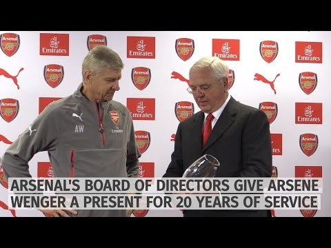 Arsene Wenger Doesn't Rule Out England Job Ahead Of 20th Arsenal Anniversary