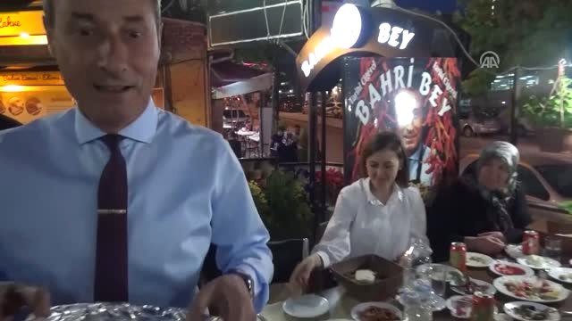 Sıfır Atık Projesi Kedi ve Köpeklere Yaradı