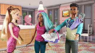 Rodzinka Barbie - Przygotowania do ślubu. Bajka dla dzieci po polsku. The sims 4