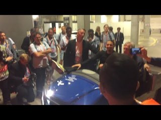 Europa League Final - Zlatan Ibrahimovic Arrives In Style!