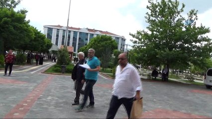 İftarda eşini bıçaklayan koca ‘Kasten öldürmeye teşebbüs’ten adliyeye sevk edildi
