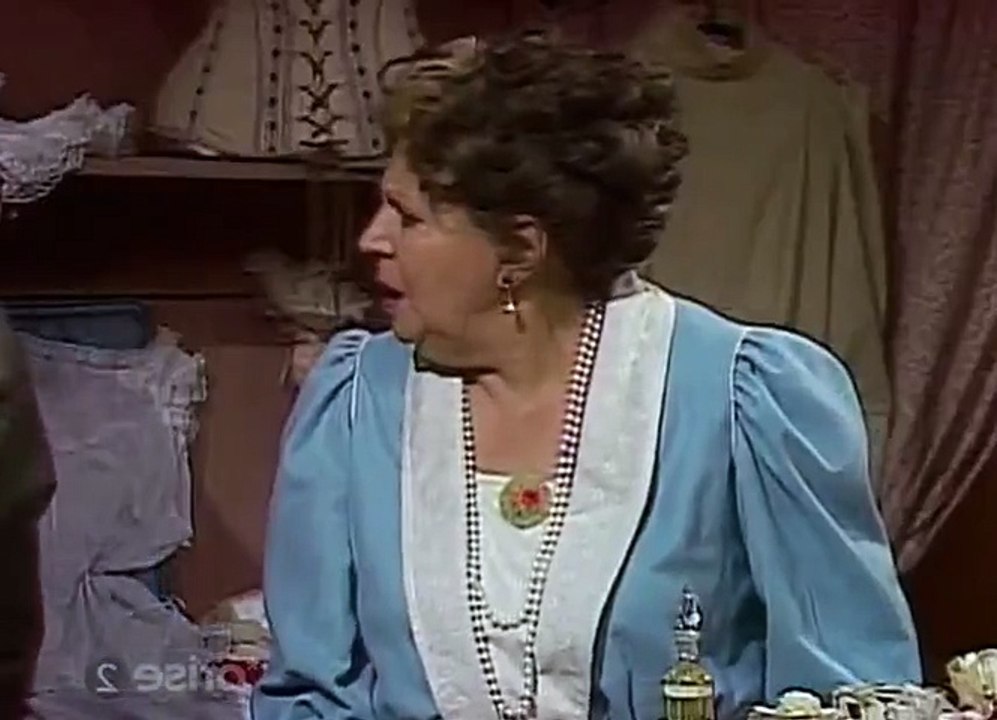Entre Chien Et Loup S08E13 FRENCH    Part 02