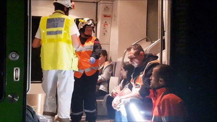 Exercice grandeur nature sous le tunnel ferroviaire de Saint-Martin-d'Estréaux