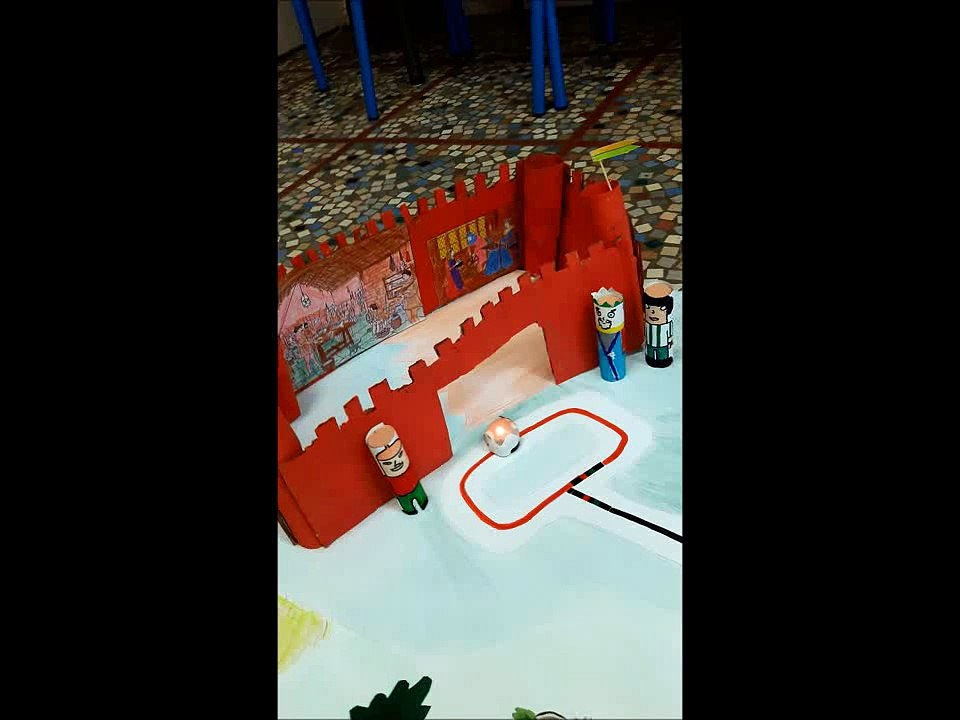 Défi scientifique du Vaucluse - Robot conteur - Ecole Roland Scheppler d'Avignon - CM1 CM2 - Le Chat Botté