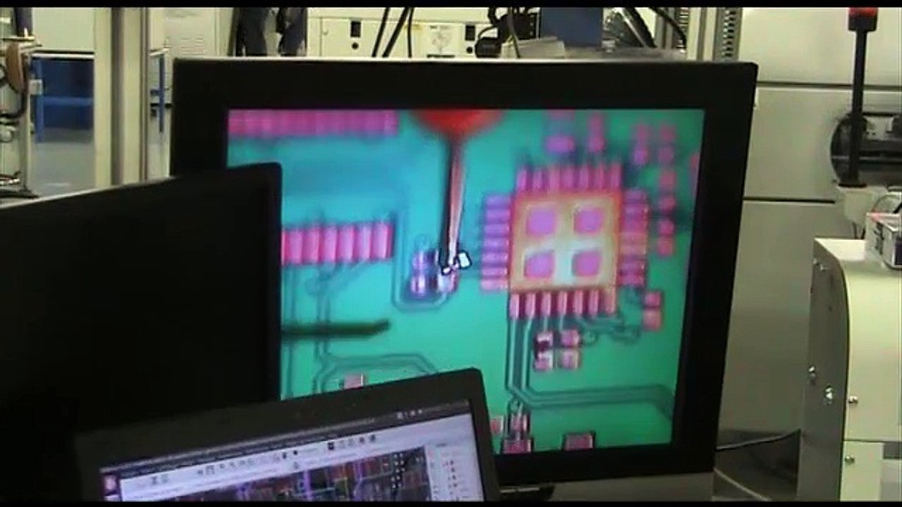 " La maitrise des coûts d'exploitation des objets connectés et les enjeux d'économie d'énergie sont deux challenges très importants " Philippe MÉNARD, directeur de la Cité de l'objet connecté, 10 novembre 2015