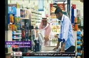 تعامل السعوديين مع شابان يسخران من رجل كبير في السن
