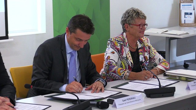 Les 53 parcs naturels regionaux en congrès a St-Etienne