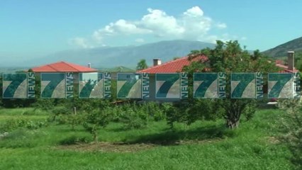 PROTESTE KUNDER TECIT - News, Lajme - Kanali 10