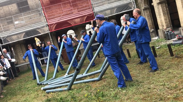 Pose de la première pierre des Francicaines
