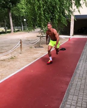 Marcos Llorente muestra su espectacular forma física a cámara lenta