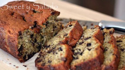 Chocolate Chip Banana Bread Recipe - How To Make Banana Bread - Sweet y Salado