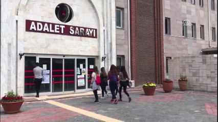 Isparta'da tartıştığı eşini ve kızını bıçaklayan zanlı tutuklandı