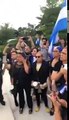 Un grupo de nicaragüenses en Washington increpan al Secretario General de la OEA, Luis Almagro, por la crisis que vive Nicaragua #SOSNicaragua