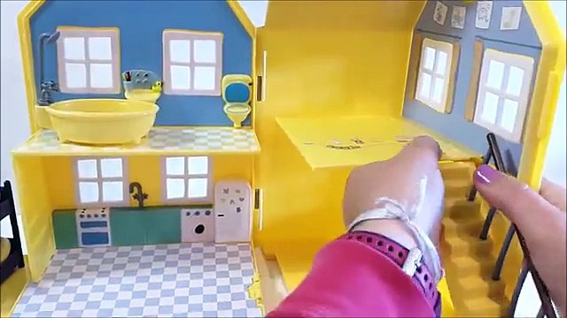 ¡¡Peppa y George nos enseñan su casa!! La casa de PEPPA PIG - Juguetes de Peppa en Español