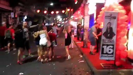 Romance Is In the Air #2 -- Feb 2017 Walking Street Pattaya Thailand