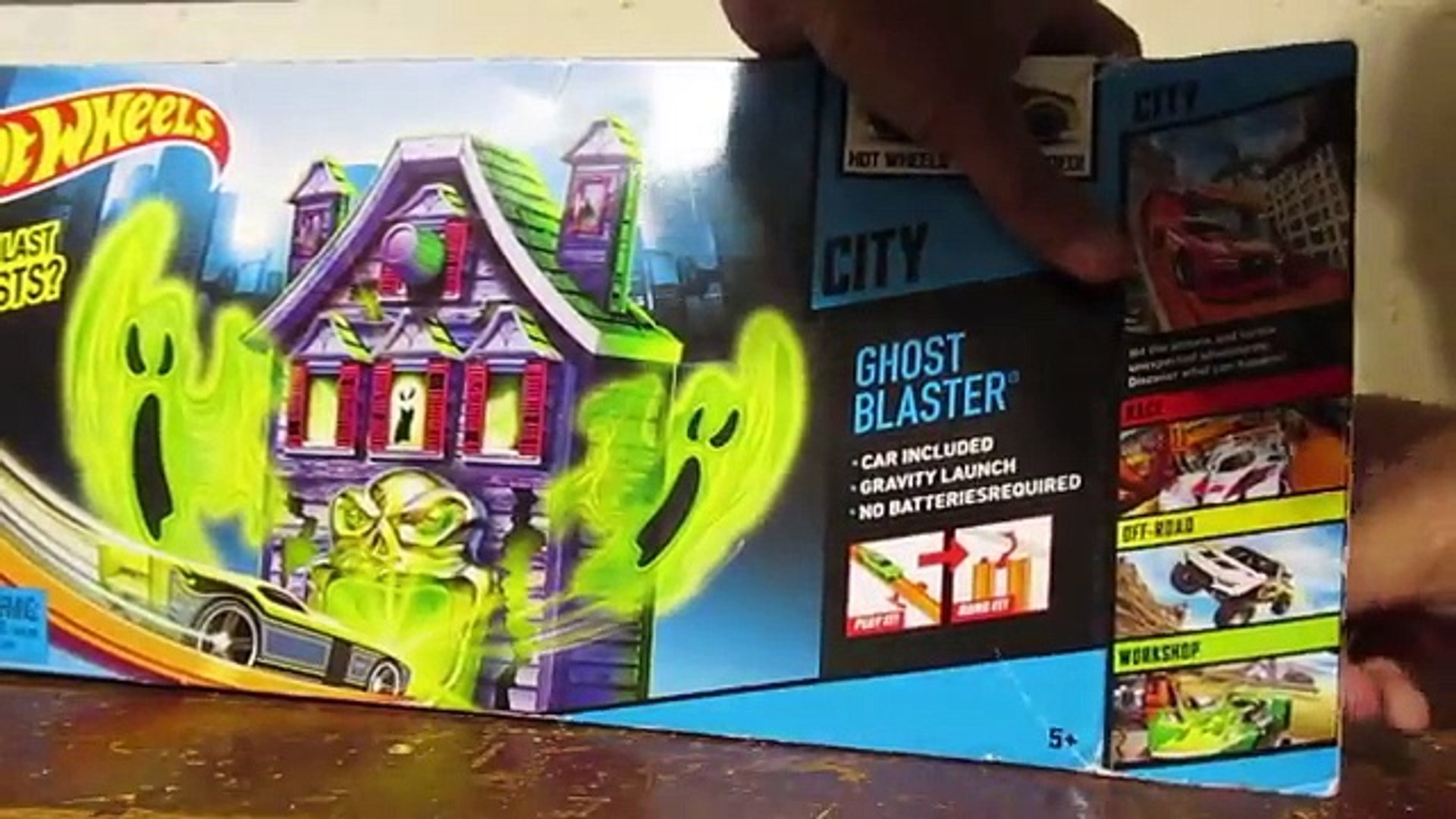 Hot wheels haunted house online