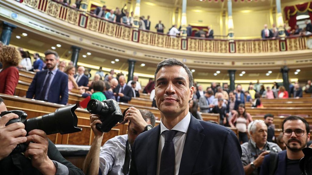 180 Mal 'Sí': Rajoy abgewählt, Sánchez regiert Spanien