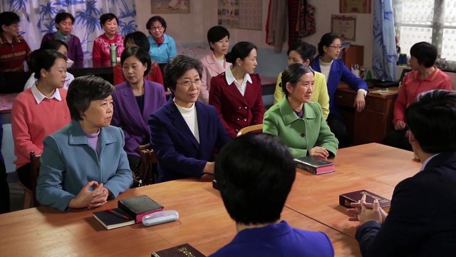 Восточная Молния | Христианский фильм «РАЗОРВАТЬ ЗАКЛЯТЬЕ» Существует ли Божье слово отдельно от Библии?