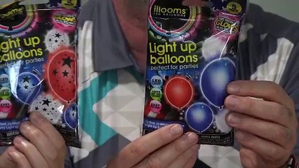iLLooms- Light Up Balloons Review | RainyDayDreamers in 4k CC