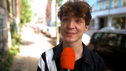 Boy vs. Girl - im Auto | Die Lochis