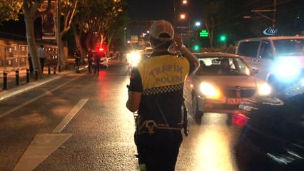 İstanbul’da,  helikopter destekli 3 bin polisle ‘Yedi Tepe Huzur 8’ uygulaması yapıldı