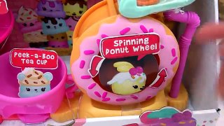 Num Noms Go Go Cafe Playset Track and Donut Wheel Unboxing with Special Editions + Blind Bag