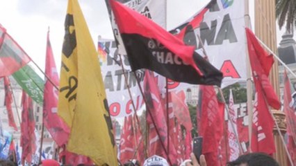 Marcha nacional culmina y anticipa una huelga general en Buenos Aires