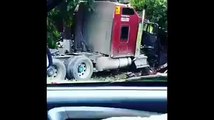 Se registra accidente de tránsito en la vía hacia Chapala, en Nuevo Chorrillo, Arraiján, Panamá Oeste, a la altura de la barriada Lluvia de Oro #2. Vía: Tráfico