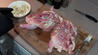 BBQ BUTTER WHOLE CHICKEN - HOW TO SPATCHCOCKED / BUTTERFLY - BIG GREEN EGG - BBQFOOD4U