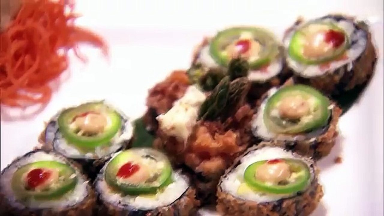 Gordon Ramsay Forced to Wait Over an Hour for RAW Fish! | Hotel Hell