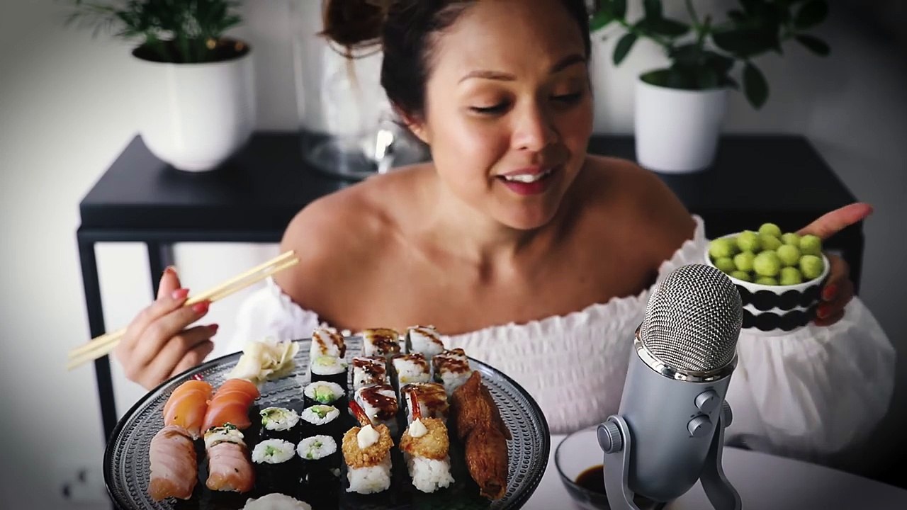 ASMR SUOMI  Sushi Mukbang 