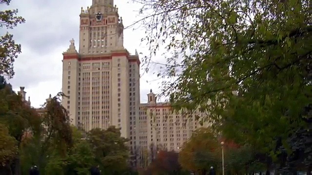 Αποκαλυπτικό!!!Είναι το Φεγγάρι μία τεχνητή  εξωγήινη βάση παρακολούθησης του πλανήτη μας???Επιστήμονες στα "χνάρια" αποδείξεων για τη μεγάλη αποκάλυψη!!!