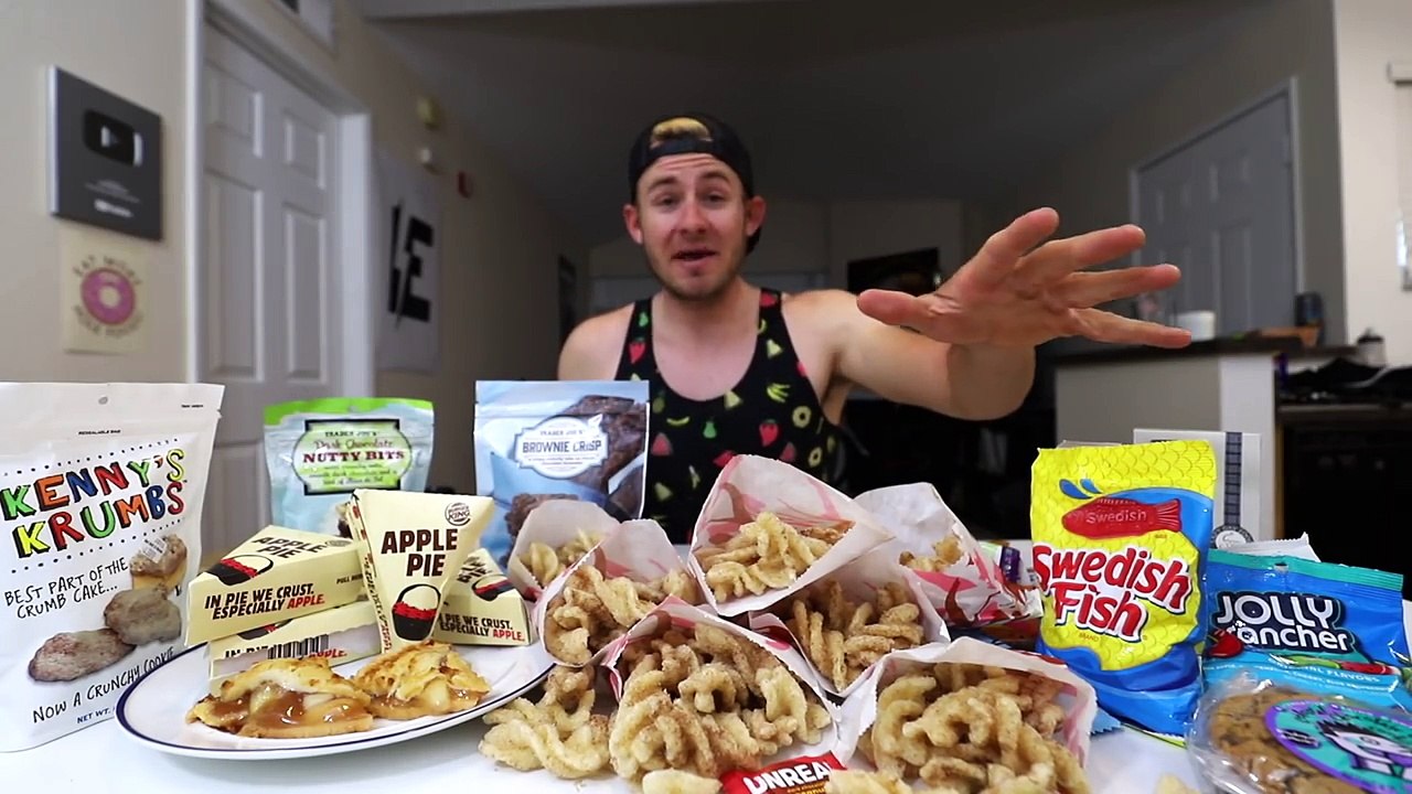 THE VEGAN FAST FOOD SWEET FEAST CHALLENGE! (10,000+ CALORIES)