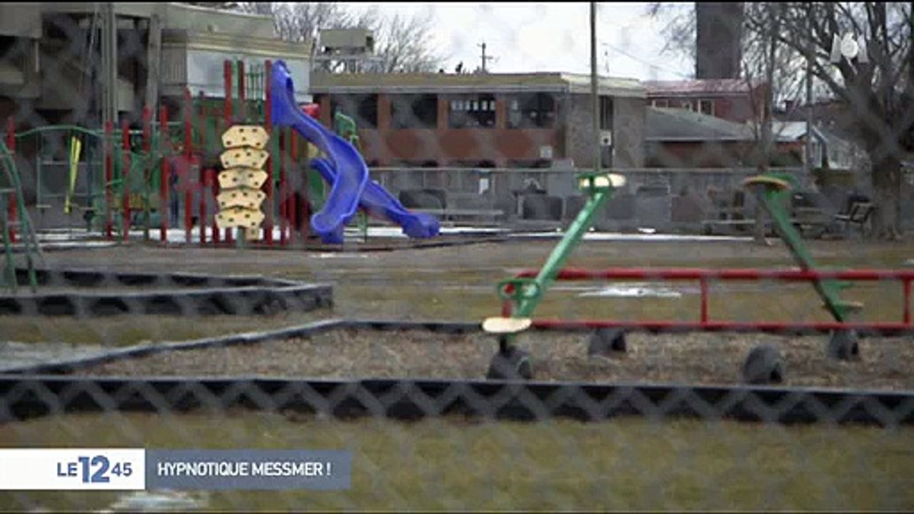 Messmer retourne sur les lieux où il a hypnotisé quelqu'un pour la première fois à 9ans - Regardez