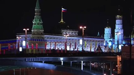 Путин поздравил россиян с Новым годом! Новогоднее обращение Путина 2017