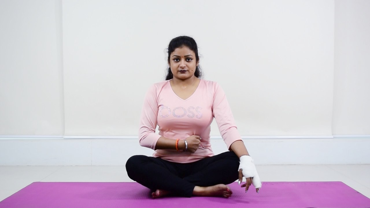 Acupressure for Hysteria: हिस्टीरिया के रोग को दूर करने  के लिए दबायें ये Acupressure Points|Boldsky