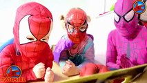 素晴らしい夢のチャレンジ映画キッズおもちゃwスパイダーマン、ハルク＆ジョーカープリングルズ家族実生活での楽しみ