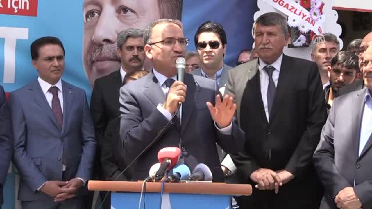Bozdağ: "Biz İşimiz Hizmet Gücümüz Millet Dedik"