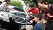 Kids chip in for Tabung Harapan with car washing