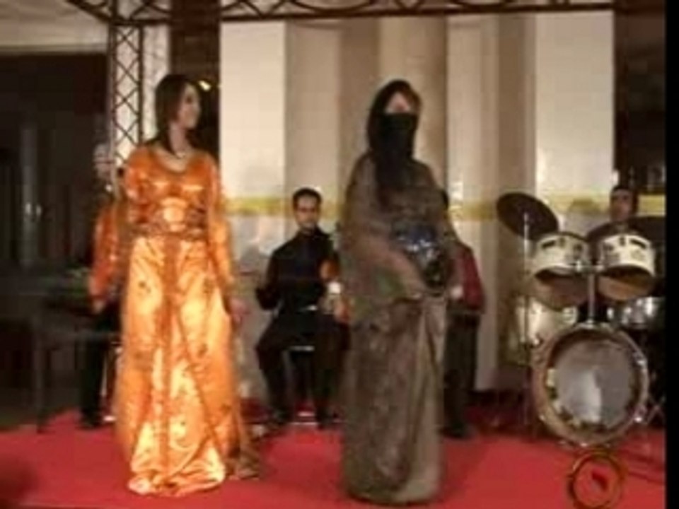 Video Statia - al bayra -FESH BGHITI ENGHEIR MENEK YEL'BAYRA