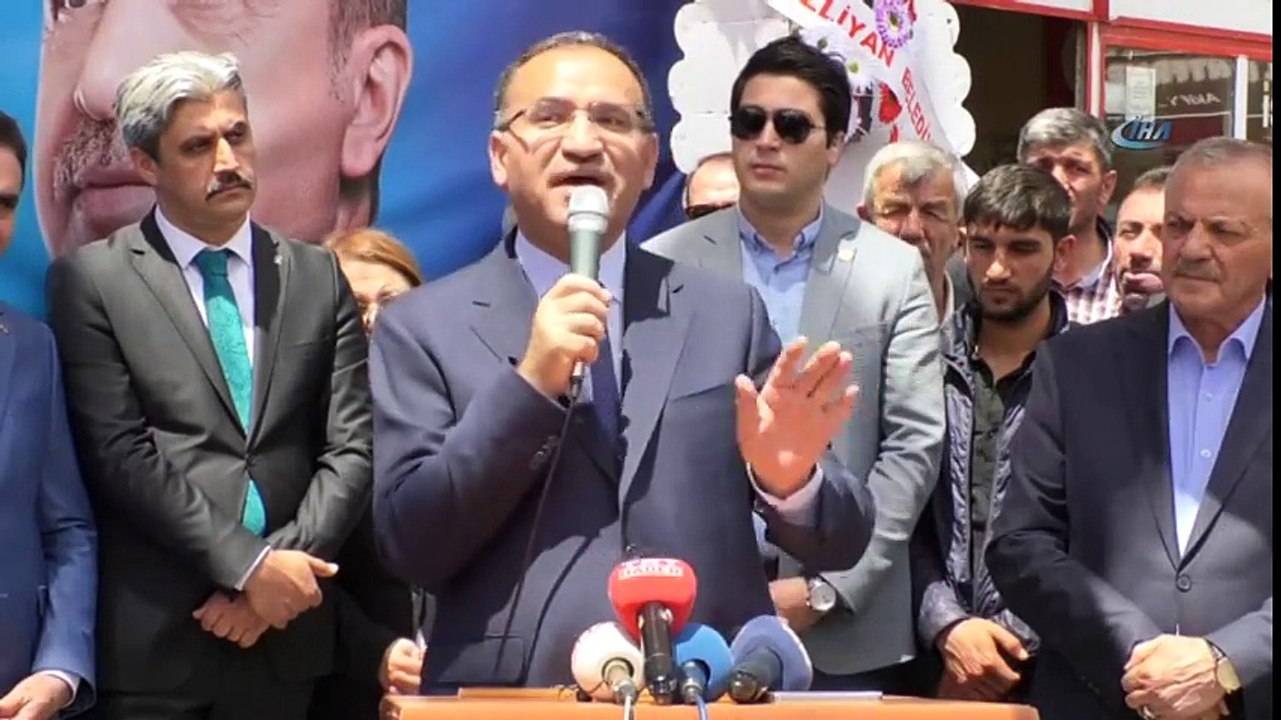 Bekir Bozdağ: “Bunların Projesi Yok. Yıkım Projeleri Var Yıkım”