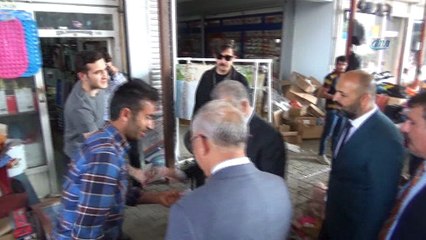 Bakan Arslan, Iğdır'da esnaf ziyaretinde bulundu