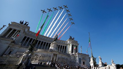 День Республики после политического кризиса