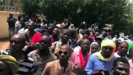"ils nous ont gazé, parce que que nous avons insulté leur père et mère" affirme Nouhoum TOGO lors de la marche de l'opposition du 2 juin à Bamako