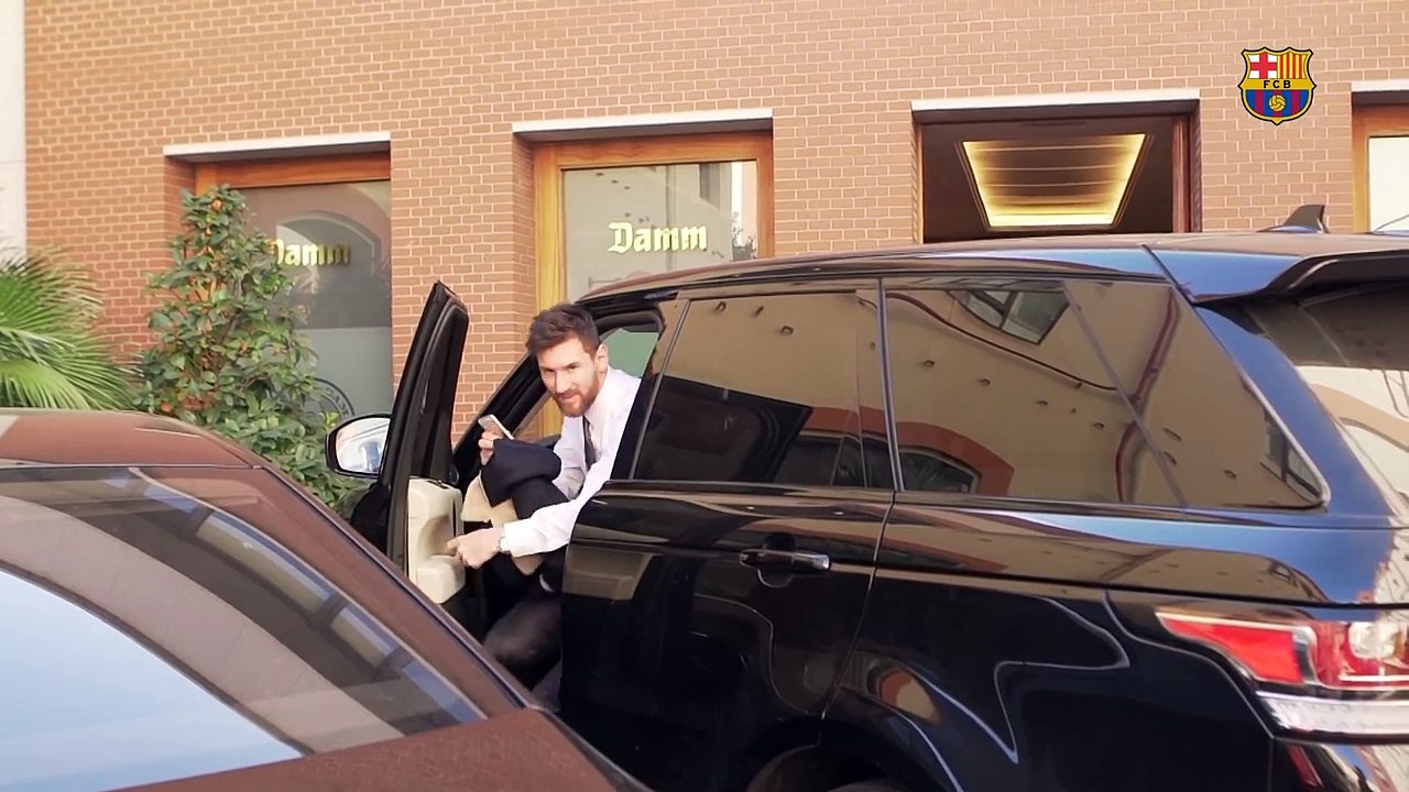 [BEHIND THE SCENES] Messi receives his 4th Golden Shoe