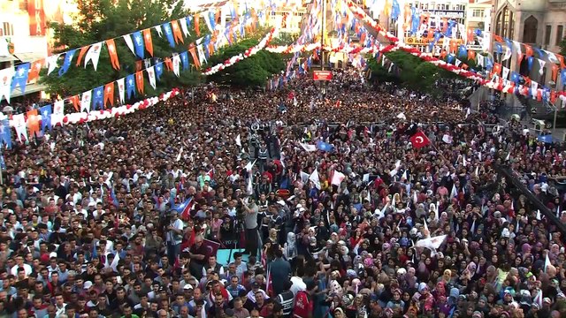 Cumhurbaşkanı Erdoğan: 'Sayın İnce, özgürlük bu. Lafla olmuyor, icraatla oluyor' - AKSARAY