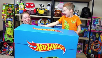 Huge Hot Wheels Surprise Box with tons of Hot Wheels Toys Kinder Playtime