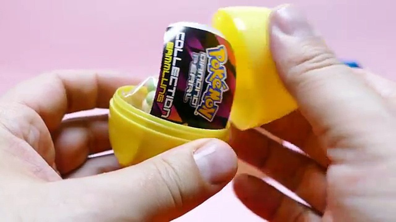 Play-Doh Clay Ice Cream Cups with Surprise Toys